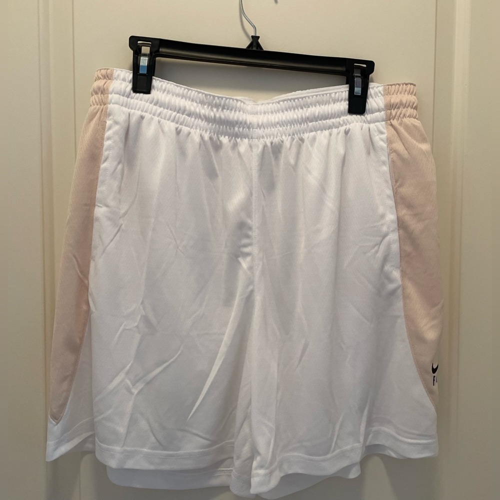 Nike Fly Dri-Fit Women’s Basketball Shorts - Size XL